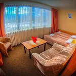 Helios Nowy Basen ! Zakopane, Centrum - Tylko 300m Od Krupowek ! Hotel 2*