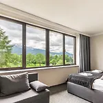Hotel Helios Nowy Basen ! Zakopane, Centrum - Tylko 300m Od Krupowek !