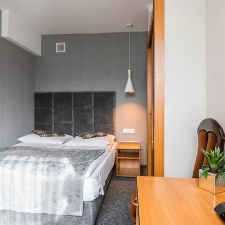 호텔 Helios 300m Od Krupowek Nowy Basen Od 12 Lipca