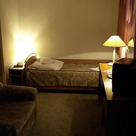Helios 300m Od Krupowek Nowy Basen Od 12 Lipca Otel