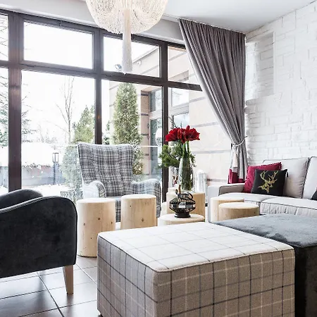 호텔 Helios 300m Od Krupowek Nowy Basen Od 12 Lipca 2*