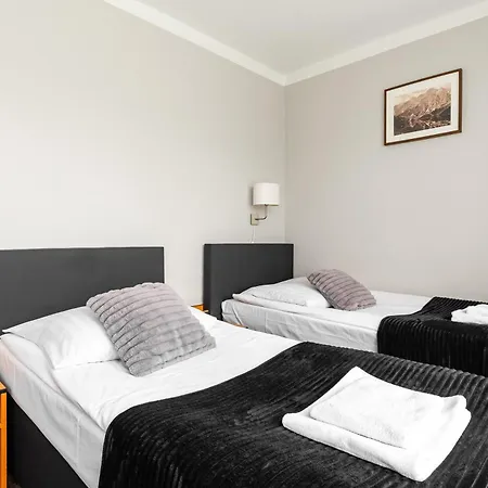 Helios 300m Od Krupowek Nowy Basen Od 12 Lipca 2*