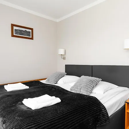 호텔 Helios 300m Od Krupowek Nowy Basen Od 12 Lipca