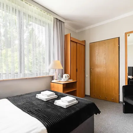 호텔 Helios 300m Od Krupowek Nowy Basen Od 12 Lipca