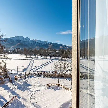 호텔 Helios 300m Od Krupowek Nowy Basen Od 12 Lipca 자코파네