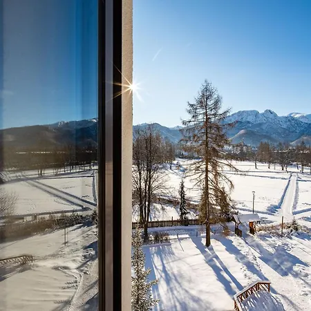 Hotel Helios Nowy Basen ! Zakopane, Centrum - Tylko 300m Od Krupowek ! 2*