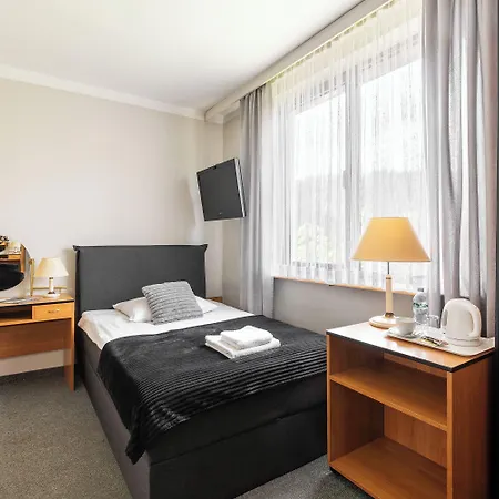 호텔 Helios 300m Od Krupowek Nowy Basen Od 12 Lipca