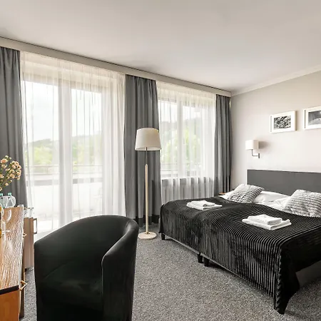 Helios 300m Od Krupowek Nowy Basen Od 12 Lipca 2*