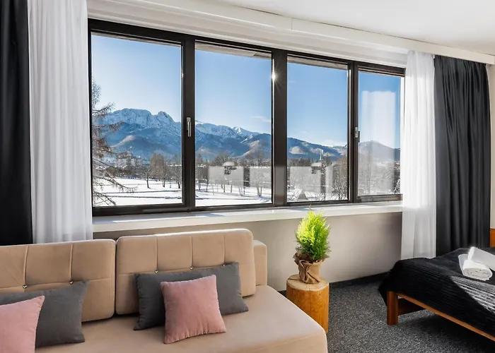 Helios 300m Od Krupowek Nowy Basen Od 12 Lipca Zakopane