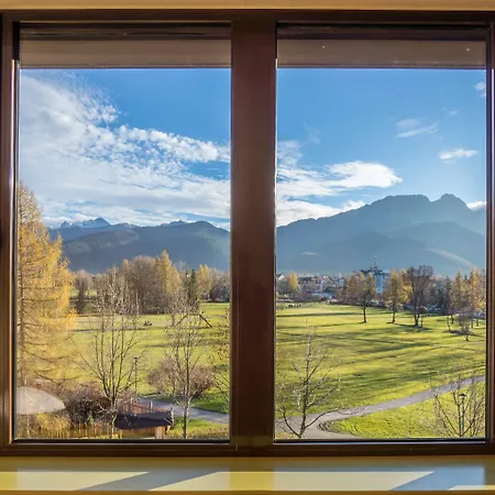 Helios 300m Od Krupówek Nowy Basen Od 12 Lipca 2* Zakopane