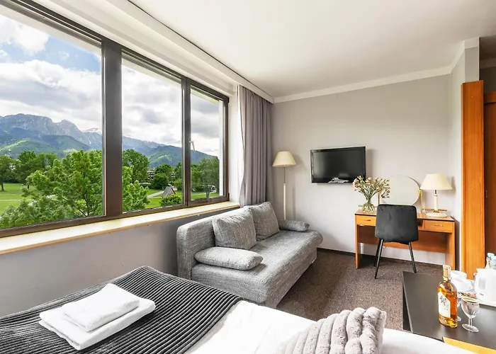 Helios 300m Od Krupowek Nowy Basen Od 12 Lipca